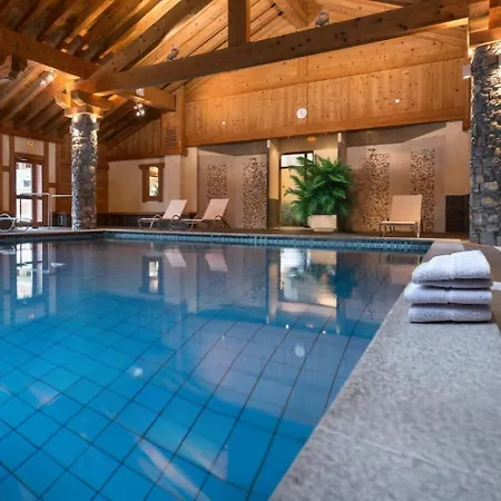 Сasa de vacaciones Ours 3* - 6 Pers - Piscine & Spa - Vue Montagnes *